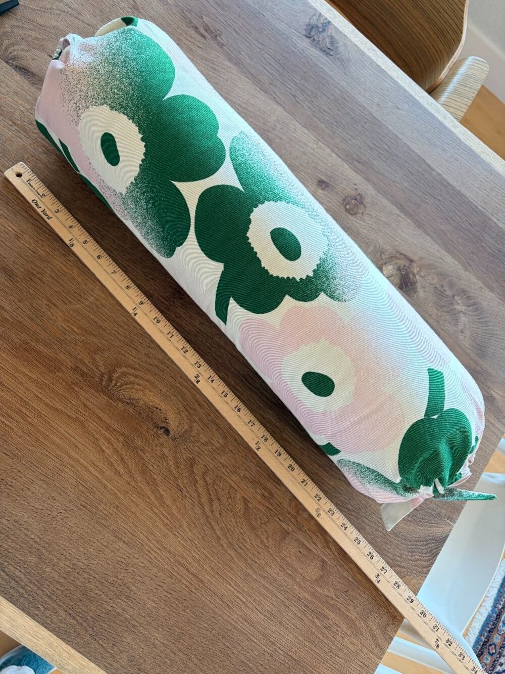 Marimekko Häivähdys Pieni Unikko Cushion Cover for Tube Pillow